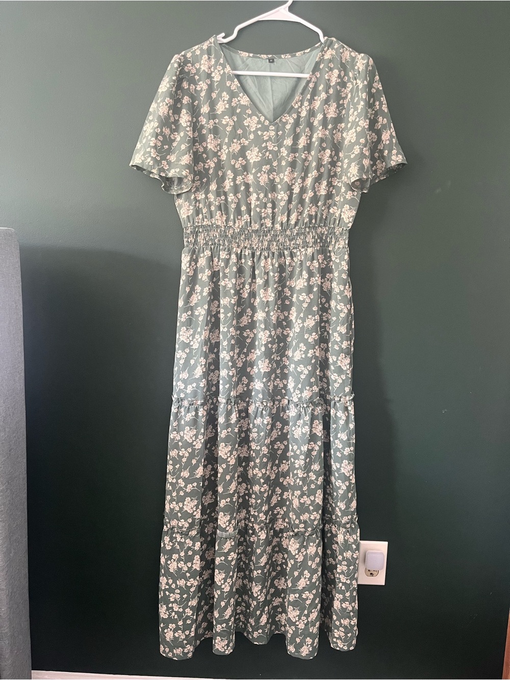 Floral V-Neck Maxi Dress in Sage Green